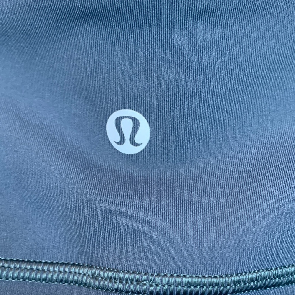 Lululemon Athletica Charcoal Leggings - Picture 2 of 10